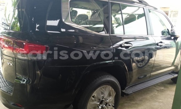 Acheter Neuf Voiture Toyota Land Cruiser Noir à Cotonou, Benin Acheter Neuf Voiture Toyota Land Cruiser Noir à Cotonou, Benin