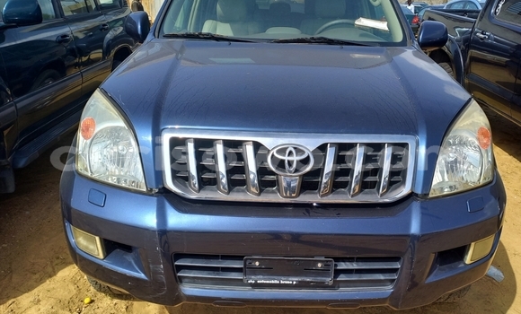 Acheter Occasion Voiture Toyota Land Cruiser Prado Bleu à Cotonou, Benin Acheter Occasion Voiture Toyota Land Cruiser Prado Bleu à Cotonou, Benin