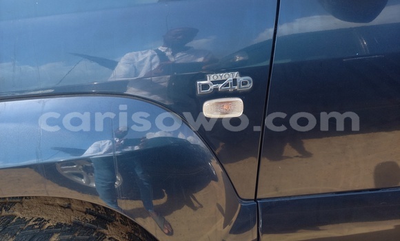 Acheter Occasion Voiture Toyota Land Cruiser Prado Bleu à Cotonou, Benin Acheter Occasion Voiture Toyota Land Cruiser Prado Bleu à Cotonou, Benin