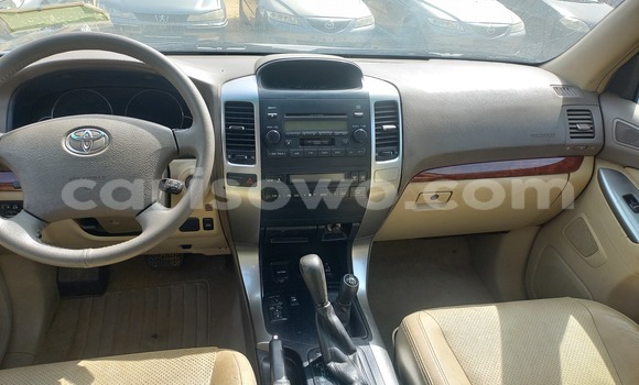 Acheter Occasion Voiture Toyota Land Cruiser Prado Bleu à Cotonou, Benin Acheter Occasion Voiture Toyota Land Cruiser Prado Bleu à Cotonou, Benin