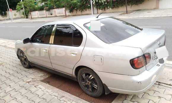 Sayi Na hannu Nissan Primera Azurfa Mota in Cotonou a Benin Sayi Na hannu Nissan Primera Azurfa Mota in Cotonou a Benin
