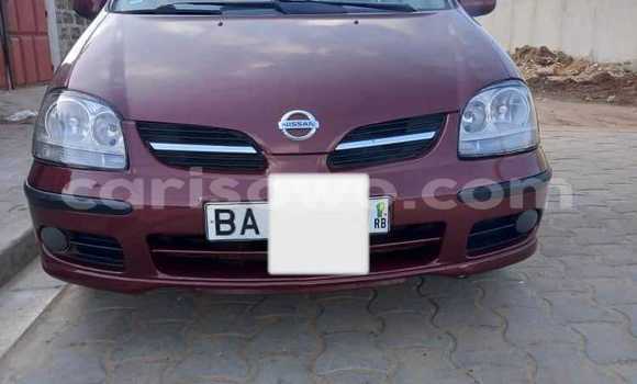 Acheter Occasion Voiture Nissan Almera Tino Rouge à Cotonou, Benin