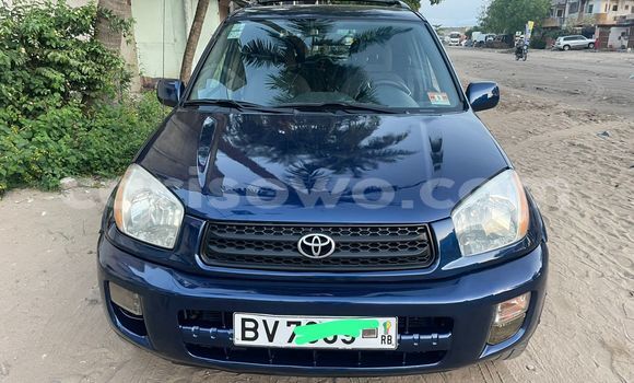 Ra Àlòkù Toyota RAV4 Blue Ọkọ̀ in Cotonou ni Benin