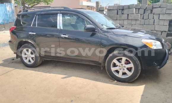 Acheter Occasion Voiture Toyota RAV4 Noir à Cotonou, Benin Acheter Occasion Voiture Toyota RAV4 Noir à Cotonou, Benin