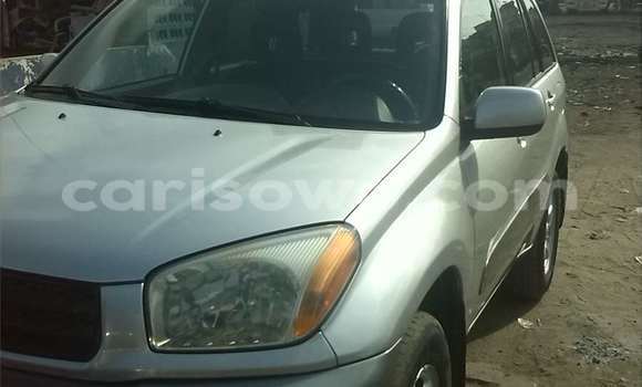 Sayi Na hannu Toyota RAV4 Azurfa Mota in Cotonou a Benin Sayi Na hannu Toyota RAV4 Azurfa Mota in Cotonou a Benin