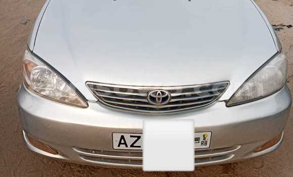 Ra Àlòkù Toyota Camry Silver Ọkọ̀ in Cotonou ni Benin