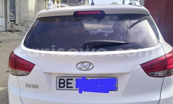 Sayi Na hannu Hyundai Tucson White Mota in Cotonou a Benin