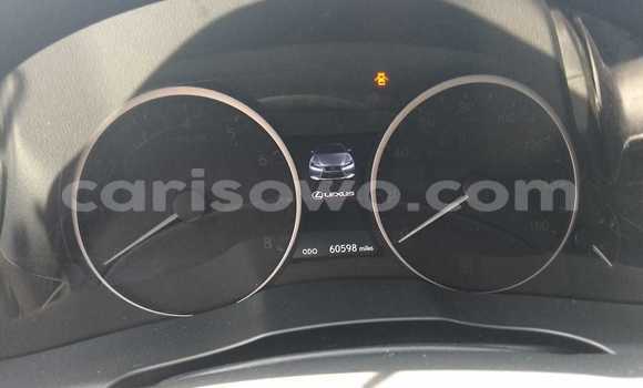 Acheter Import Voiture Lexus ES Blanc à Cotonou, Benin Acheter Import Voiture Lexus ES Blanc à Cotonou, Benin