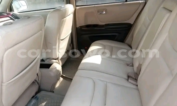 Buy Used Toyota Highlander Other Car in Cotonou in Benign Buy Used Toyota Highlander Other Car in Cotonou in Benign