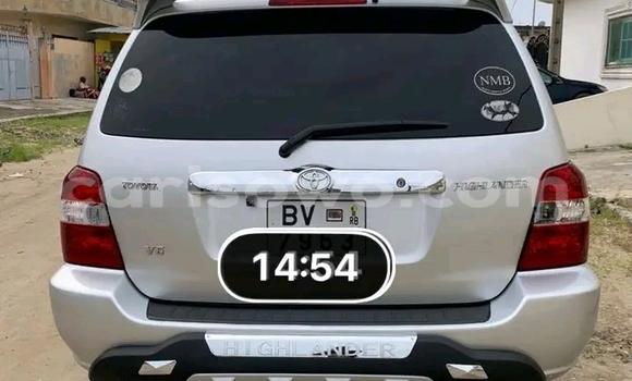Buy Used Toyota Highlander Other Car in Cotonou in Benign Buy Used Toyota Highlander Other Car in Cotonou in Benign