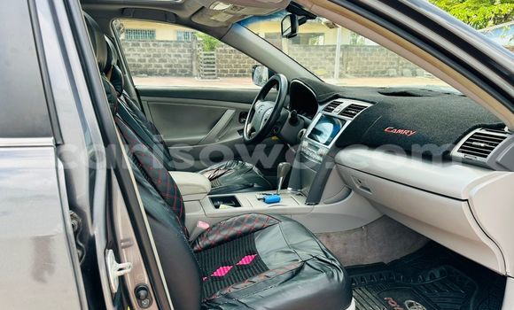 Ra Àlòkù Toyota Camry Alawọ ewe Ọkọ̀ in Cotonou ni Benin Ra Àlòkù Toyota Camry Alawọ ewe Ọkọ̀ in Cotonou ni Benin