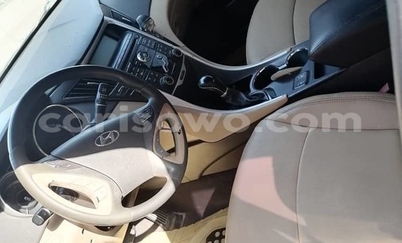 Ra Àlòkù Hyundai Sonata Black Ọkọ̀ in Cotonou ni Benin Ra Àlòkù Hyundai Sonata Black Ọkọ̀ in Cotonou ni Benin