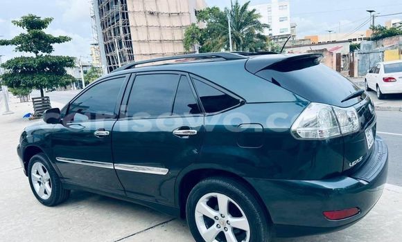 Acheter Occasion Voiture Lexus RX 330 Noir à Cotonou, Benin Acheter Occasion Voiture Lexus RX 330 Noir à Cotonou, Benin
