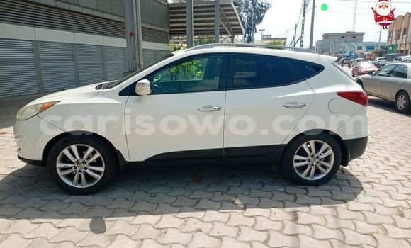 Acheter Occasion Voiture Hyundai Tucson Autre à Cotonou, Benin Acheter Occasion Voiture Hyundai Tucson Autre à Cotonou, Benin