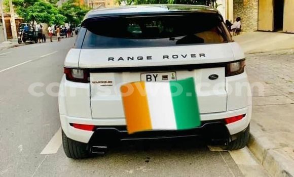 Acheter Occasion Voiture Range Rover Evoque Blanc à Cotonou, Benin Acheter Occasion Voiture Range Rover Evoque Blanc à Cotonou, Benin