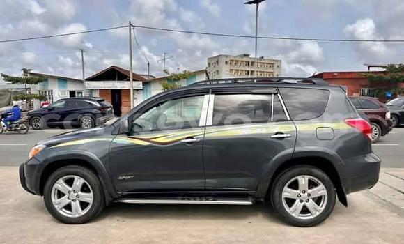 Acheter Occasion Voiture Toyota RAV4 Autre à Cotonou, Benin Acheter Occasion Voiture Toyota RAV4 Autre à Cotonou, Benin