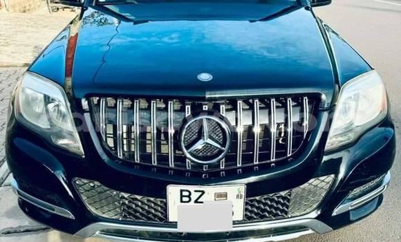 Acheter Occasion Voiture Mercedes-Benz GLK–Class Noir à Cotonou, Benin Acheter Occasion Voiture Mercedes-Benz GLK–Class Noir à Cotonou, Benin
