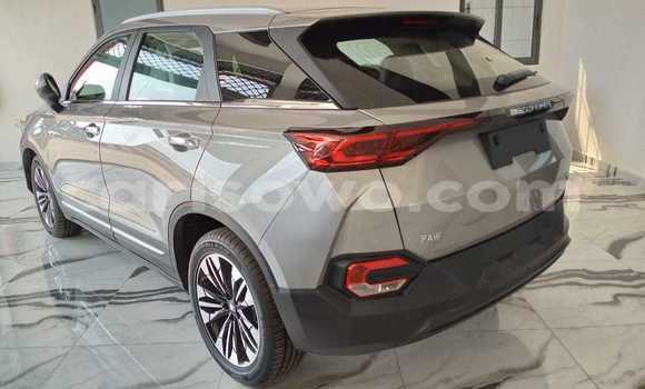 Ra Tuntun BMW X3 Silver Ọkọ̀ in Cotonou ni Benin Ra Tuntun BMW X3 Silver Ọkọ̀ in Cotonou ni Benin