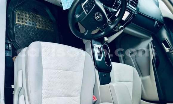 Sayi Na hannu Toyota Camry Black Mota in Abomey Calavi a Benin Sayi Na hannu Toyota Camry Black Mota in Abomey Calavi a Benin