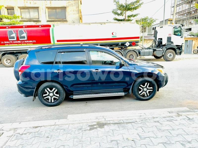 Big with watermark toyota rav4 benin cotonou 18186