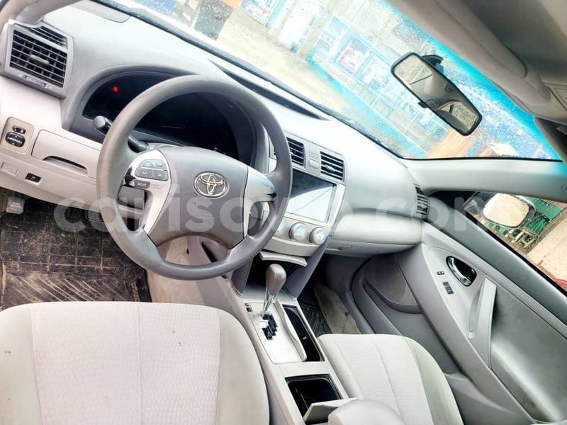 Big with watermark toyota camry benin cotonou 18200