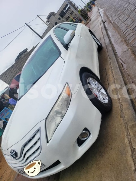 Big with watermark toyota camry benin cotonou 18200