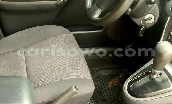 Sayi Na hannu Pontiac Vibe Azurfa Mota in Cotonou a Benin Sayi Na hannu Pontiac Vibe Azurfa Mota in Cotonou a Benin