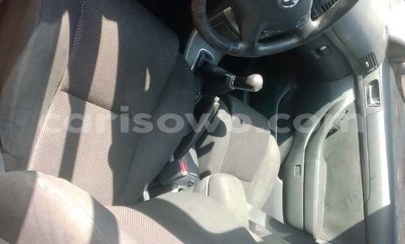 Acheter Occasion Voiture Toyota Avensis Gris à Cotonou, Benin Acheter Occasion Voiture Toyota Avensis Gris à Cotonou, Benin