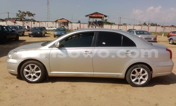 Acheter Occasion Voiture Toyota Avensis Gris à Cotonou, Benin Acheter Occasion Voiture Toyota Avensis Gris à Cotonou, Benin