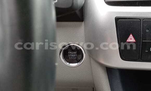 Buy Import Toyota Highlander White Car in Cotonou in Benign Buy Import Toyota Highlander White Car in Cotonou in Benign