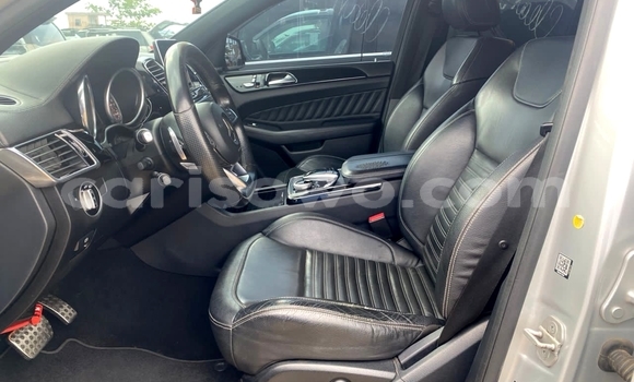 Sayi Na hannu Mercedes-Benz GLE Coupe Azurfa Mota in Cotonou a Benin Sayi Na hannu Mercedes-Benz GLE Coupe Azurfa Mota in Cotonou a Benin