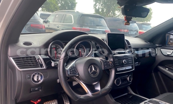 Sayi Na hannu Mercedes-Benz GLE Coupe Azurfa Mota in Cotonou a Benin Sayi Na hannu Mercedes-Benz GLE Coupe Azurfa Mota in Cotonou a Benin