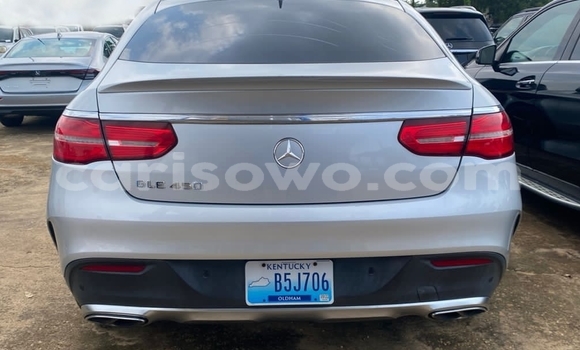 Sayi Na hannu Mercedes-Benz GLE Coupe Azurfa Mota in Cotonou a Benin Sayi Na hannu Mercedes-Benz GLE Coupe Azurfa Mota in Cotonou a Benin