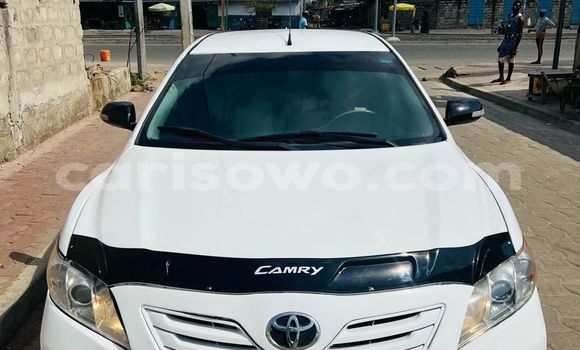 Acheter Occasion Voiture Toyota Camry Blanc à Cotonou, Benin