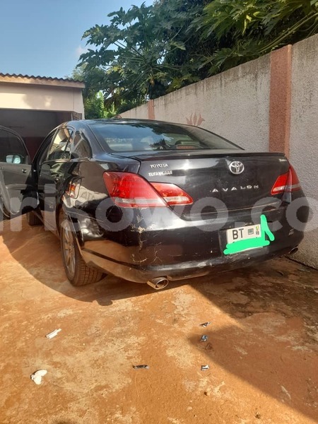 Big with watermark toyota avalon benin cotonou 18211