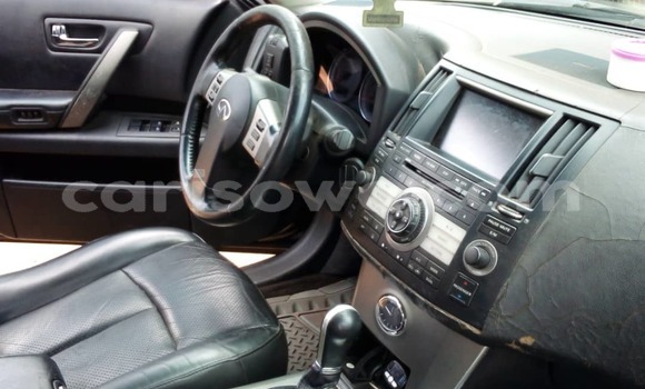 Ra Àlòkù Infiniti FX Black Ọkọ̀ in Cotonou ni Benin Ra Àlòkù Infiniti FX Black Ọkọ̀ in Cotonou ni Benin