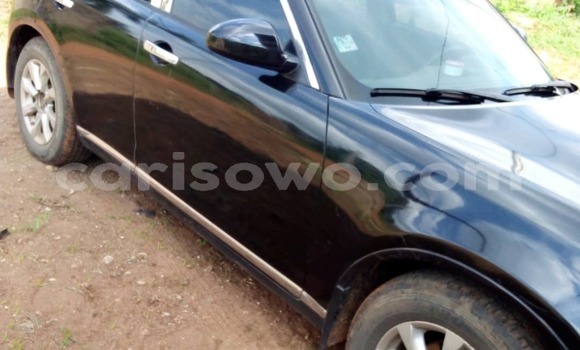 Ra Àlòkù Infiniti FX Black Ọkọ̀ in Cotonou ni Benin Ra Àlòkù Infiniti FX Black Ọkọ̀ in Cotonou ni Benin