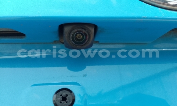 Ra Àlòkù Toyota RAV4 Blue Ọkọ̀ in Cotonou ni Benin Ra Àlòkù Toyota RAV4 Blue Ọkọ̀ in Cotonou ni Benin