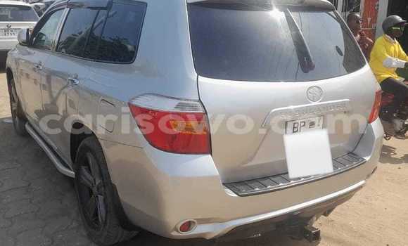 Buy Used Toyota Highlander Silver Car in Cotonou in Benign