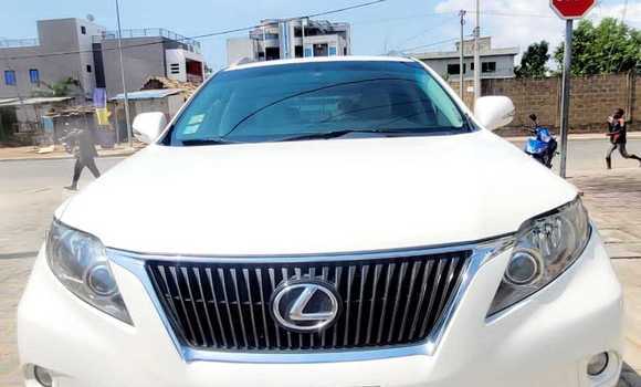 Acheter Occasion Voiture Lexus RX 350 Blanc à Cotonou, Benin Acheter Occasion Voiture Lexus RX 350 Blanc à Cotonou, Benin