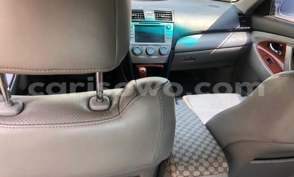 Ra Àlòkù Toyota Camry Silver Ọkọ̀ in Cotonou ni Benin Ra Àlòkù Toyota Camry Silver Ọkọ̀ in Cotonou ni Benin