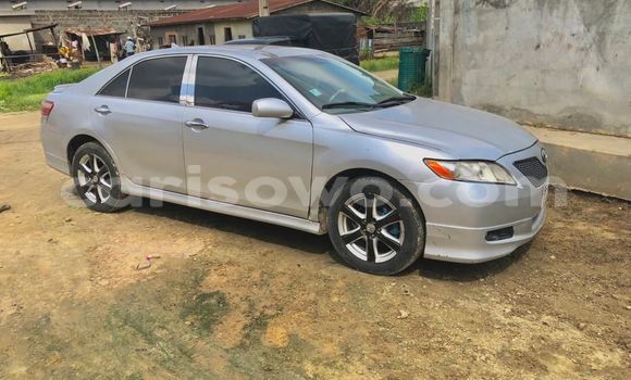 Ra Àlòkù Toyota Camry Silver Ọkọ̀ in Cotonou ni Benin Ra Àlòkù Toyota Camry Silver Ọkọ̀ in Cotonou ni Benin
