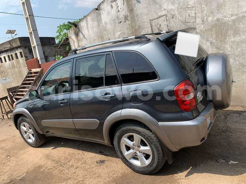 Big with watermark toyota rav4 benin cotonou 18240