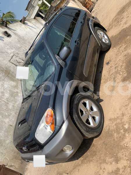 Big with watermark toyota rav4 benin cotonou 18240