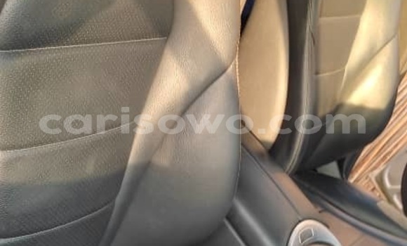 Ra Àlòkù Mercedes-Benz GLC Silver Ọkọ̀ in Cotonou ni Benin Ra Àlòkù Mercedes-Benz GLC Silver Ọkọ̀ in Cotonou ni Benin