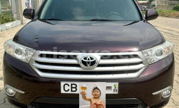Sayi Na hannu Toyota Highlander Sauran Mota in Cotonou a Benin Sayi Na hannu Toyota Highlander Sauran Mota in Cotonou a Benin