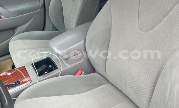 Ra Àlòkù Toyota Camry Silver Ọkọ̀ in Cotonou ni Benin Ra Àlòkù Toyota Camry Silver Ọkọ̀ in Cotonou ni Benin