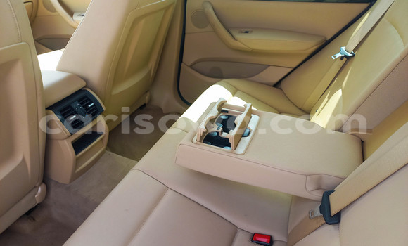 Sayi Na hannu BMW X3 Brown Mota in Cotonou a Benin Sayi Na hannu BMW X3 Brown Mota in Cotonou a Benin