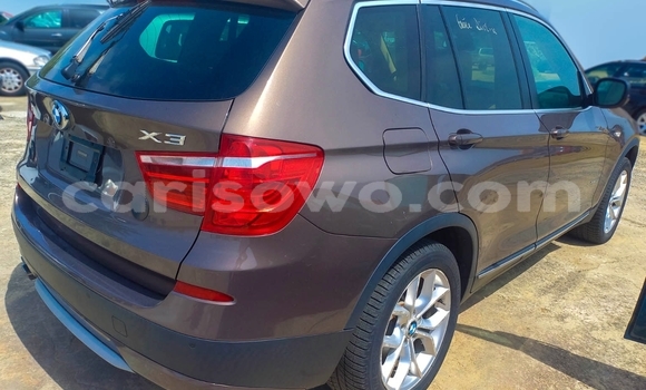 Sayi Na hannu BMW X3 Brown Mota in Cotonou a Benin Sayi Na hannu BMW X3 Brown Mota in Cotonou a Benin