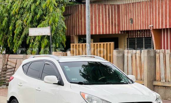 Acheter Occasion Voiture Hyundai Tucson Blanc à Cotonou, Benin Acheter Occasion Voiture Hyundai Tucson Blanc à Cotonou, Benin